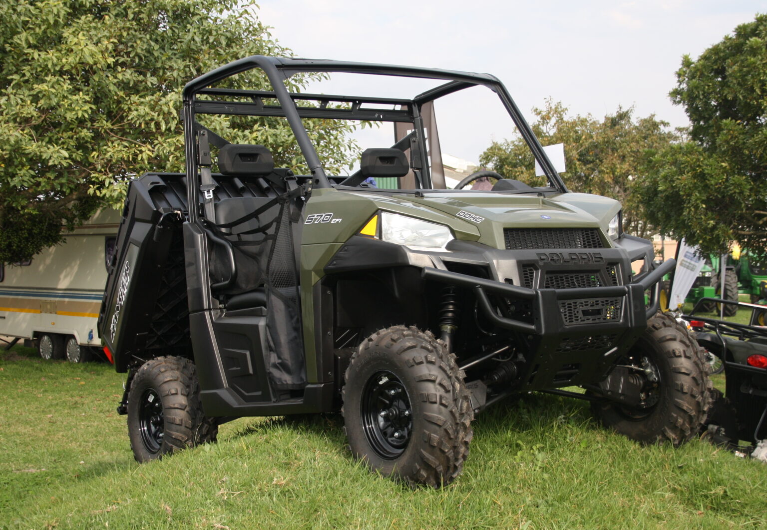 What Is the Weight of Polaris Ranger? (2022 Complete Guide)